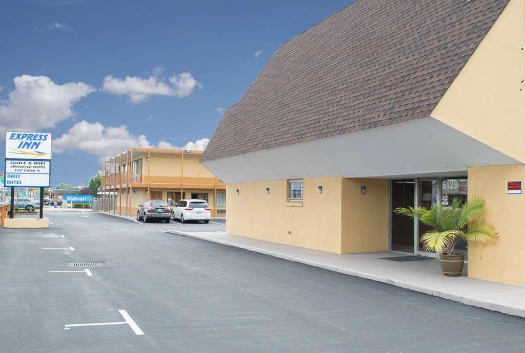 Express Inn Newport News Exterior foto